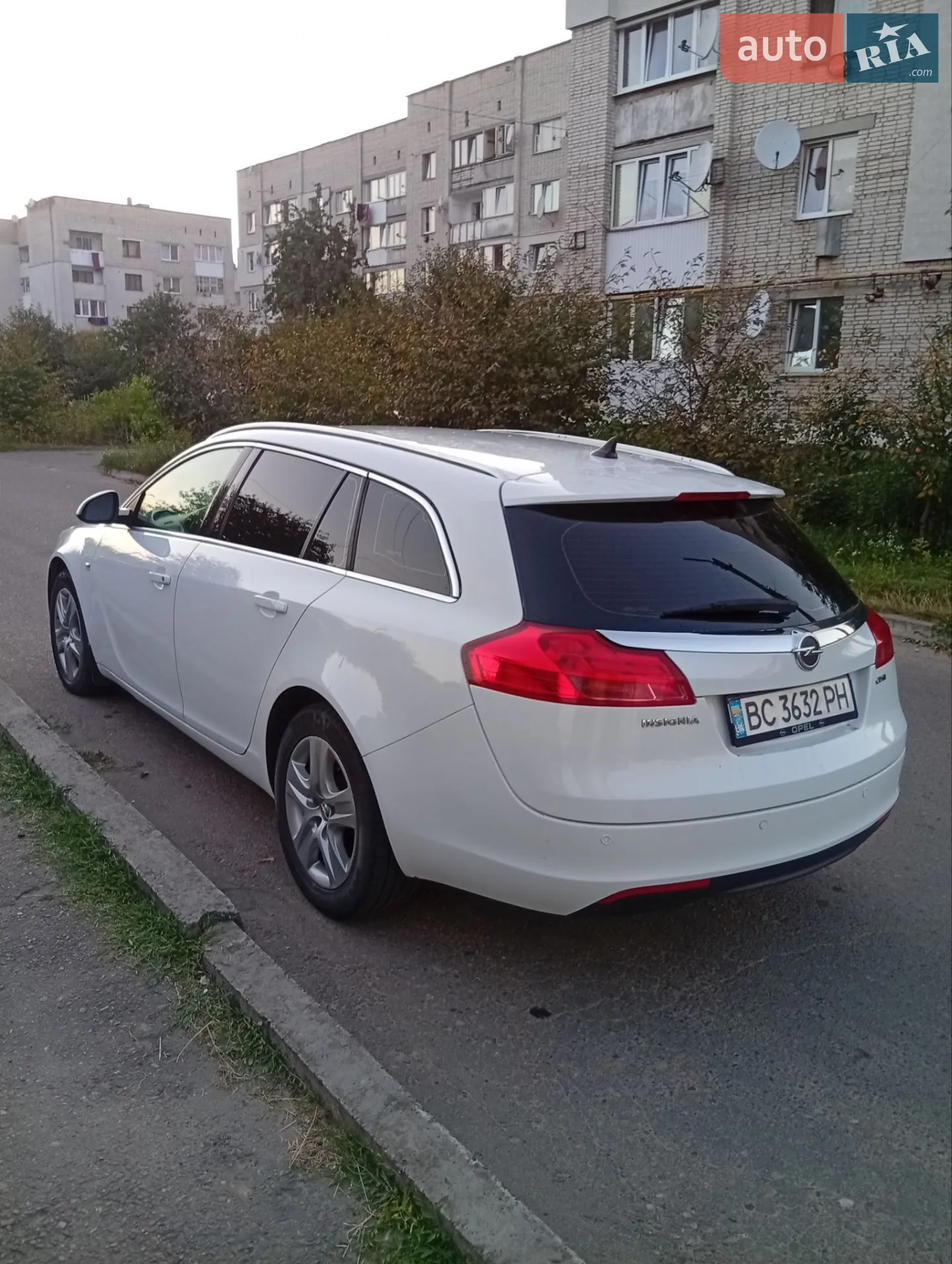 2010 Opel Insignia - мініатюра 9
