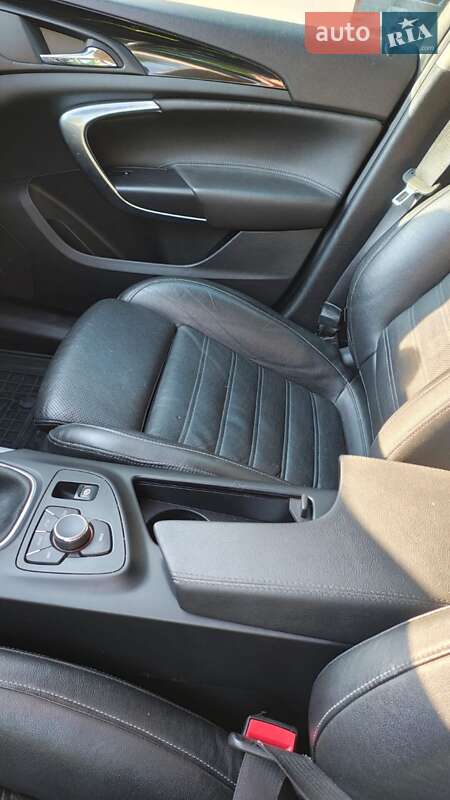 Лифтбек Opel Insignia 2012 в Луцке