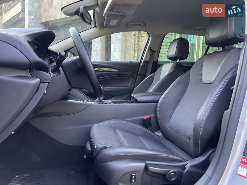Универсал Opel Insignia 2018 в Ивано-Франковске