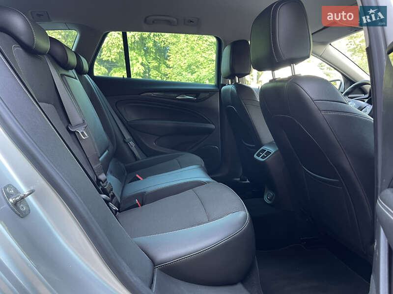 Универсал Opel Insignia 2018 в Ивано-Франковске