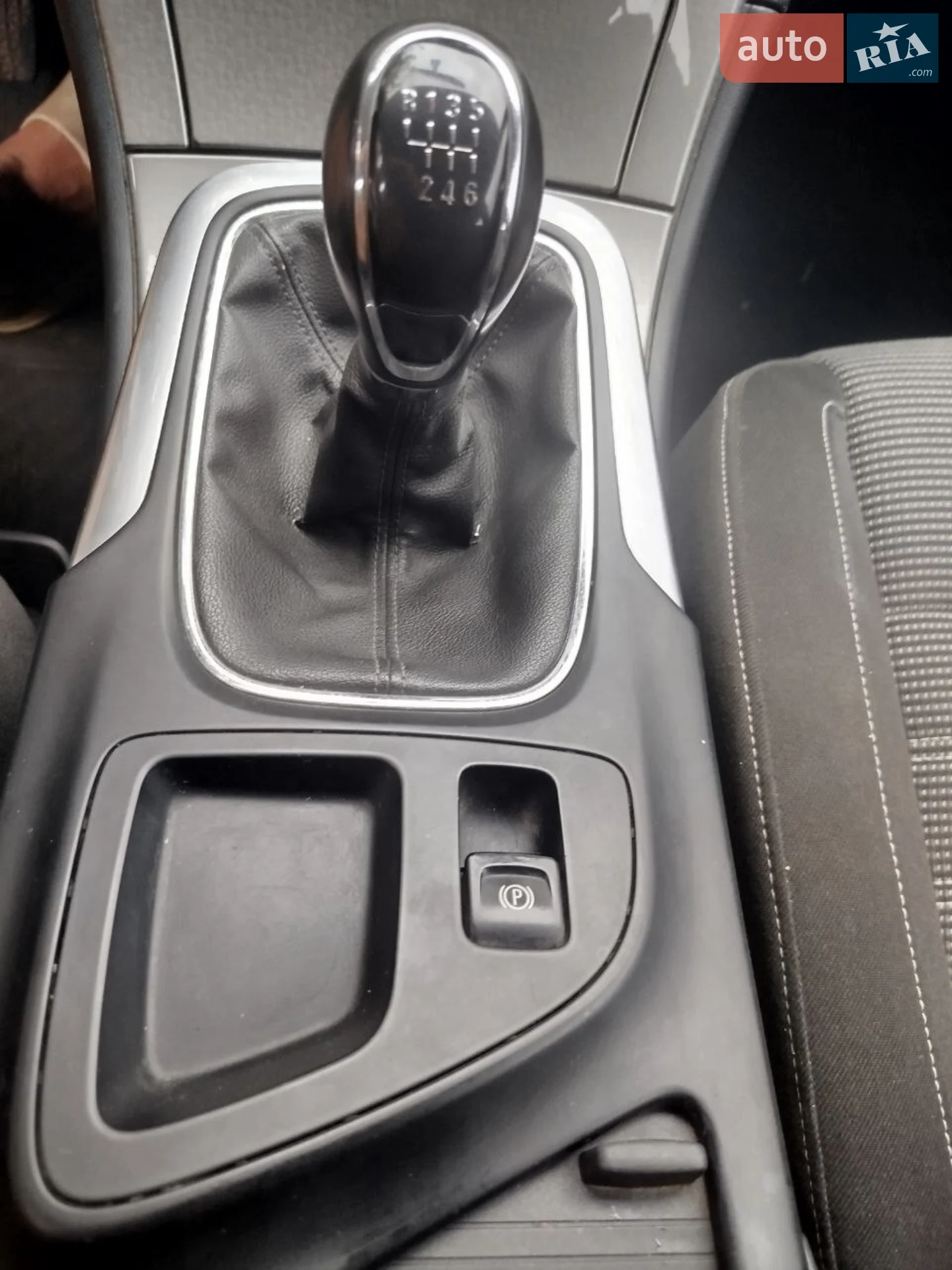 2016 Opel Insignia - мініатюра 11