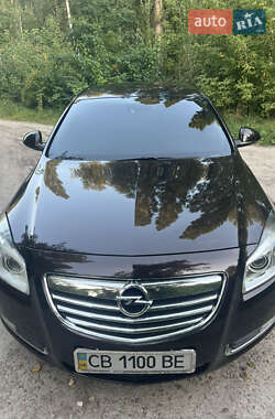 Седан Opel Insignia 2012 в Прилуках