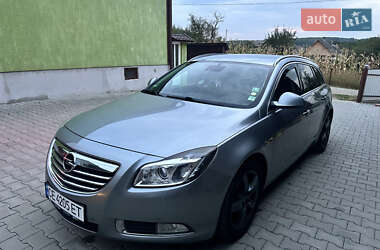 Універсал Opel Insignia 2010 в Сторожинці