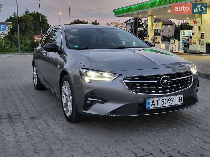 Opel Insignia 2021