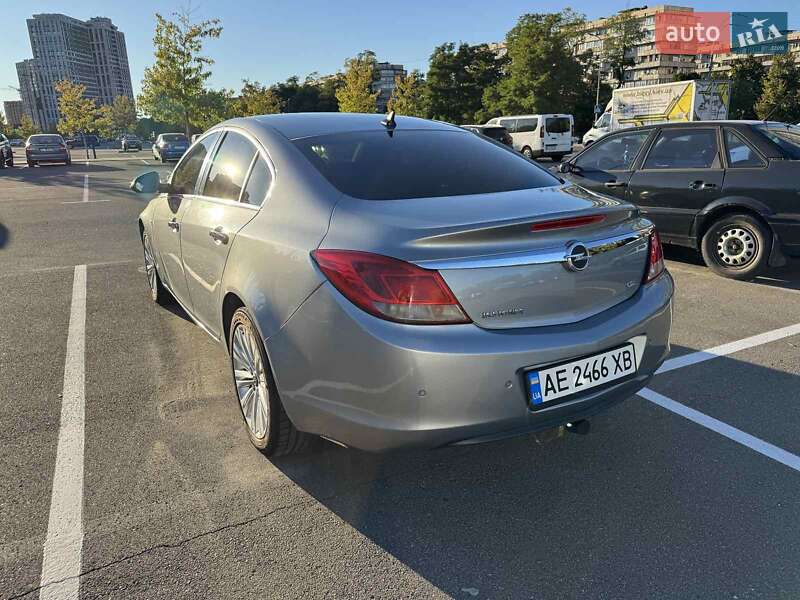 Седан Opel Insignia 2013 в Киеве фото 6 Седан Opel Insignia 2013 в Киеве