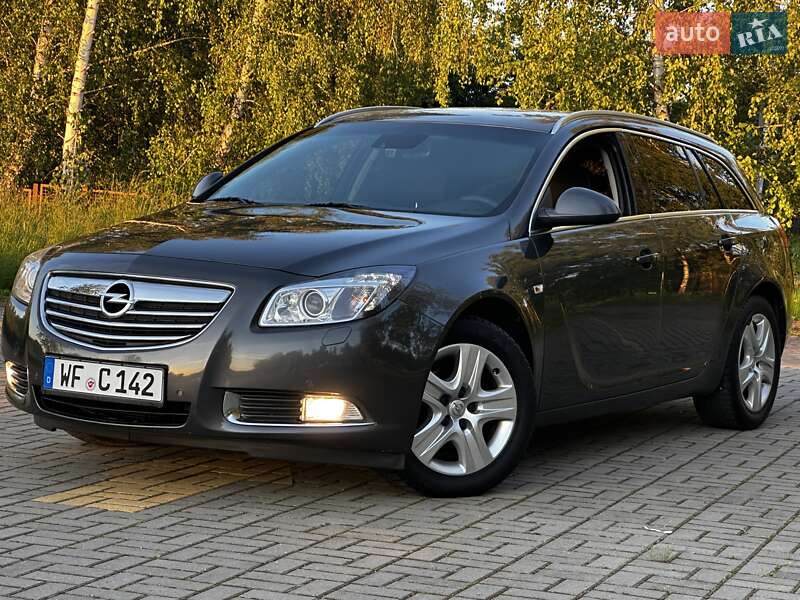 Opel Insignia 2012