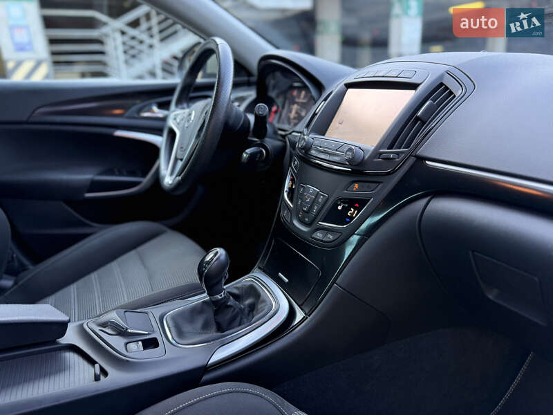 Ліфтбек Opel Insignia 2015 в Києві фото 10 Ліфтбек Opel Insignia 2015 в Києві