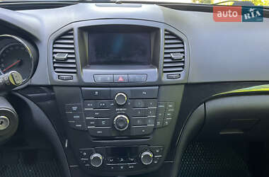 Універсал Opel Insignia 2010 в 