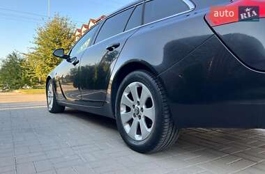 Універсал Opel Insignia 2011 в 