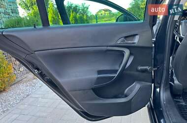 Універсал Opel Insignia 2011 в 