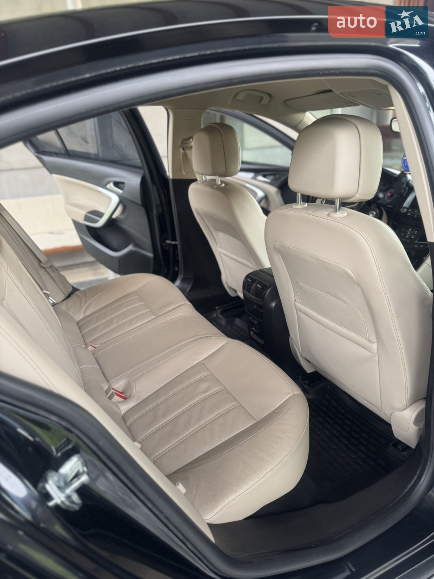2013 Opel Insignia - мініатюра 6