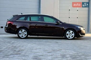 Универсал Opel Insignia 2016 в 