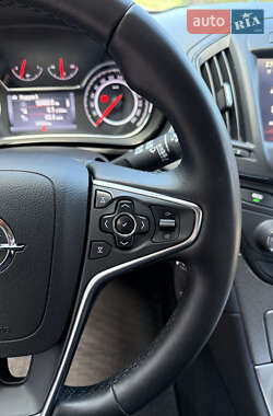 Универсал Opel Insignia 2016 в 