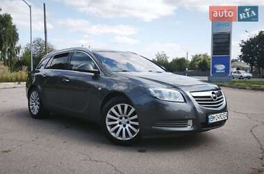 Универсал Opel Insignia 2011 в 