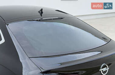 Лифтбек Opel Insignia 2020 в 
