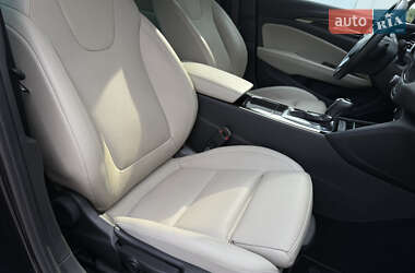 Лифтбек Opel Insignia 2020 в 