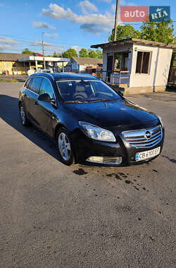 Универсал Opel Insignia 2009 в Чернигове