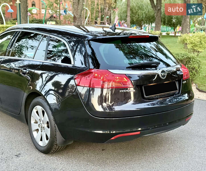 Универсал Opel Insignia 2010 в Харькове