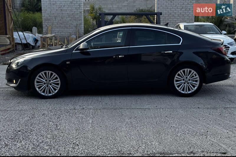 Лифтбек Opel Insignia 2013 в Житомире