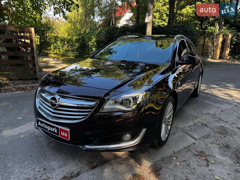 Универсал Opel Insignia 2014 в Киеве