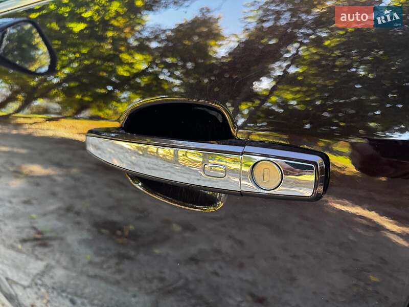 Универсал Opel Insignia 2014 в Киеве