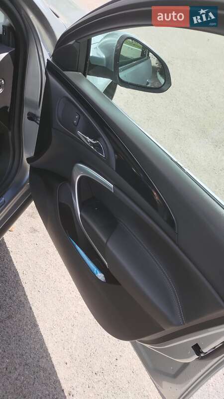 Універсал Opel Insignia 2015 в Рівному