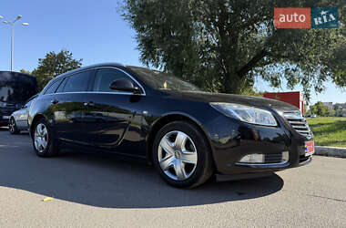 Универсал Opel Insignia 2009 в 