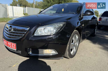 Универсал Opel Insignia 2009 в 