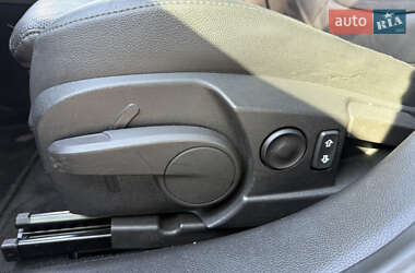 Универсал Opel Insignia 2009 в 