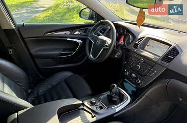Универсал Opel Insignia 2009 в 