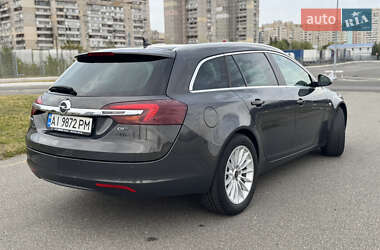 Универсал Opel Insignia 2015 в 