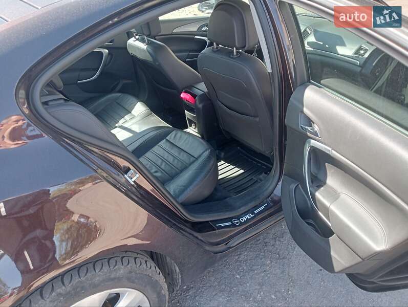 Ліфтбек Opel Insignia 2015 в Кривому Розі