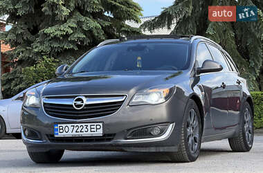 Универсал Opel Insignia 2015 в 