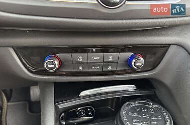 Универсал Opel Insignia 2021 в 
