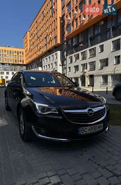 Универсал Opel Insignia 2015 в Львове