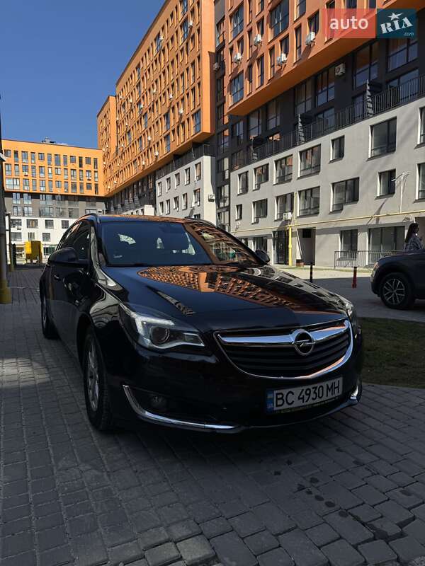 Універсал Opel Insignia 2015 в 
