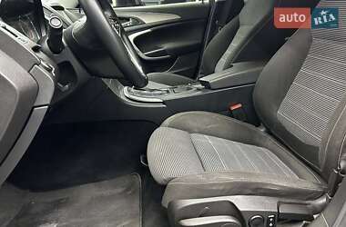 Универсал Opel Insignia 2016 в 