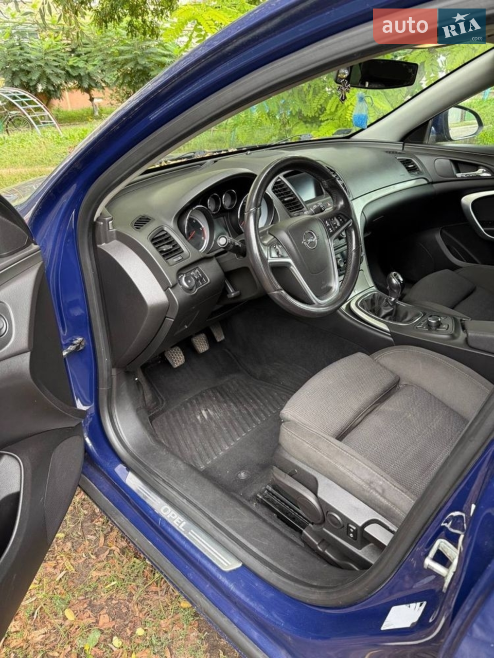 2010 Opel Insignia - мініатюра 6