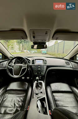 Седан Opel Insignia 2009 в 