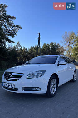 Універсал Opel Insignia 2010 в Обухові