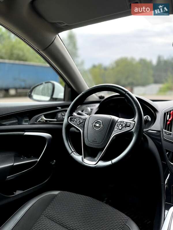 Универсал Opel Insignia 2016 в Коростышеве