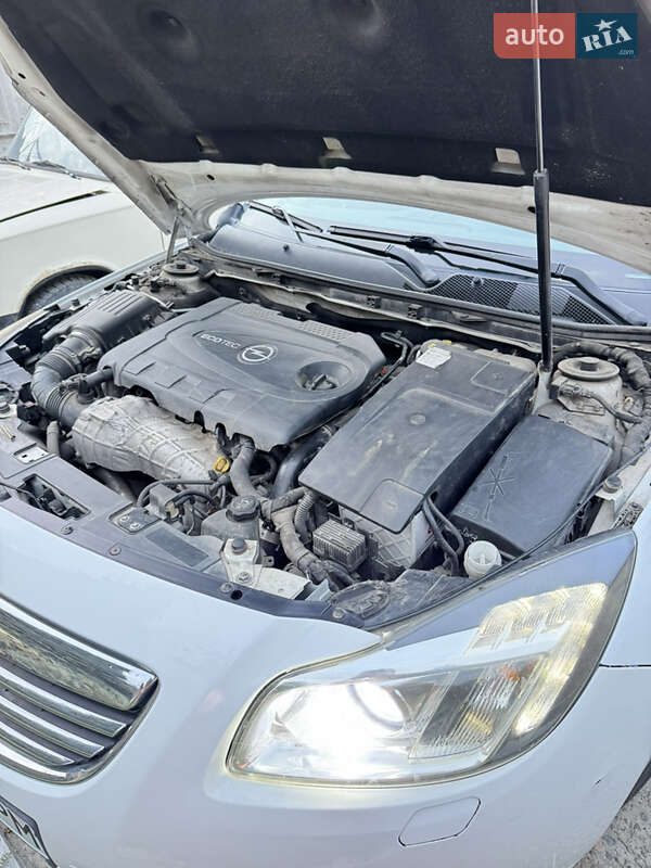 Седан Opel Insignia 2012 в Полтаве фото 11 Седан Opel Insignia 2012 в Полтаве