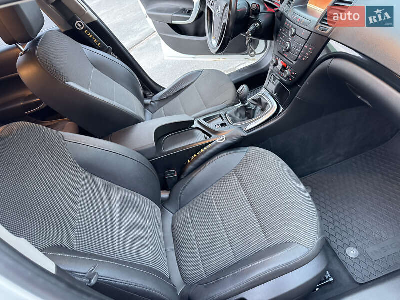 Седан Opel Insignia 2012 в Полтаве фото 15 Седан Opel Insignia 2012 в Полтаве