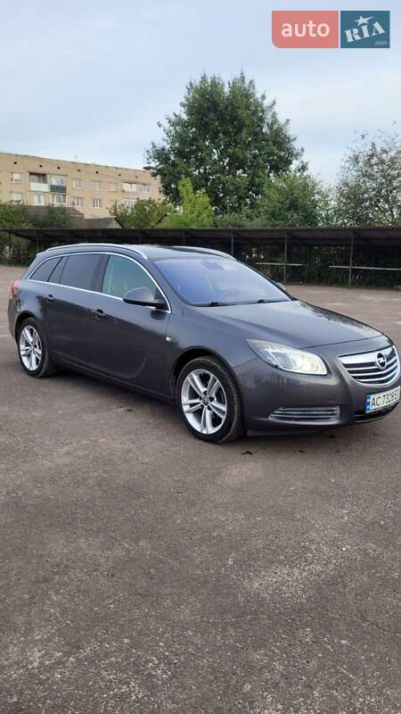Универсал Opel Insignia 2010 в Луцке