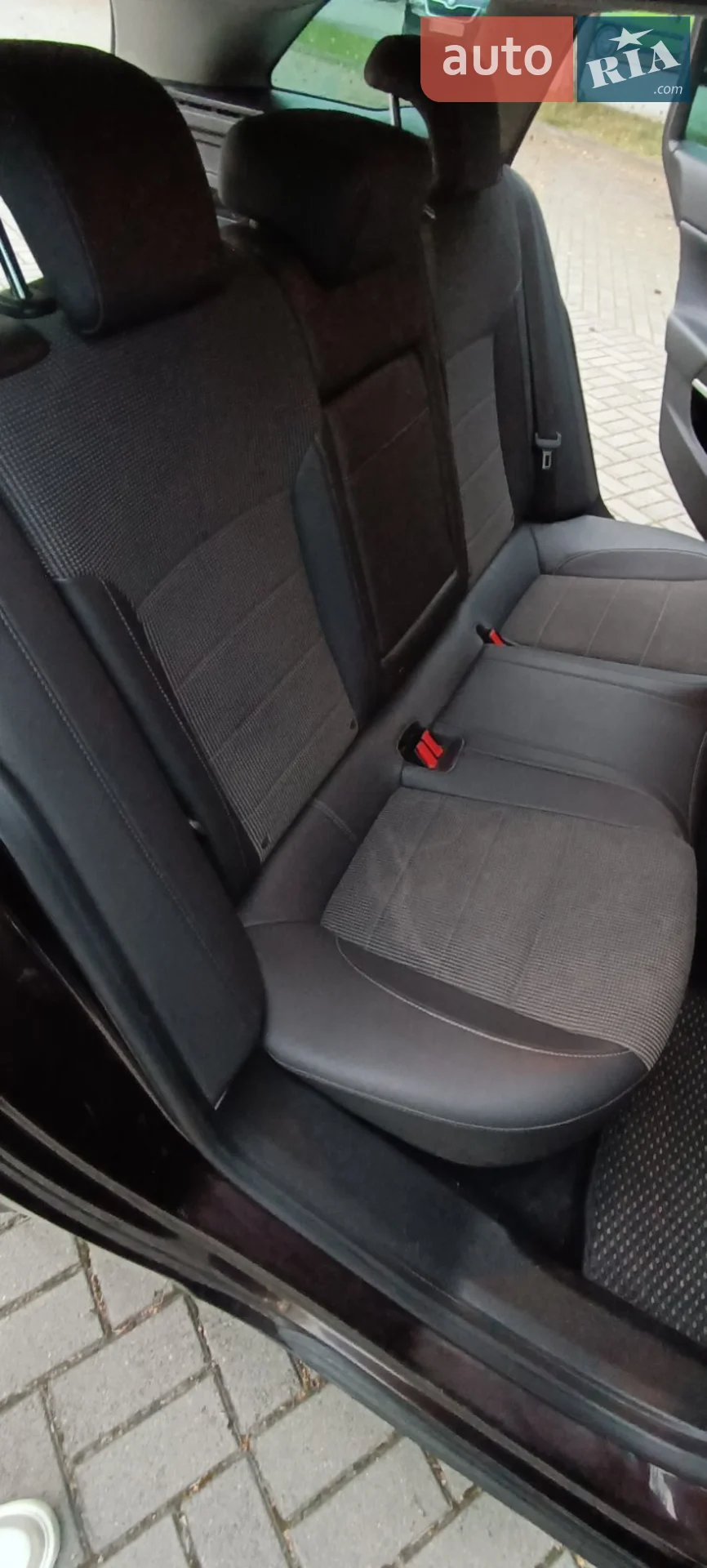 2010 Opel Insignia - мініатюра 7