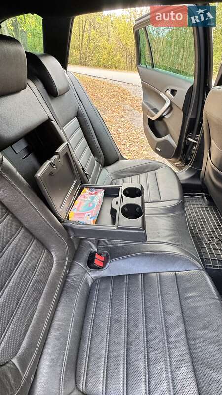 Универсал Opel Insignia 2012 в Новомосковске