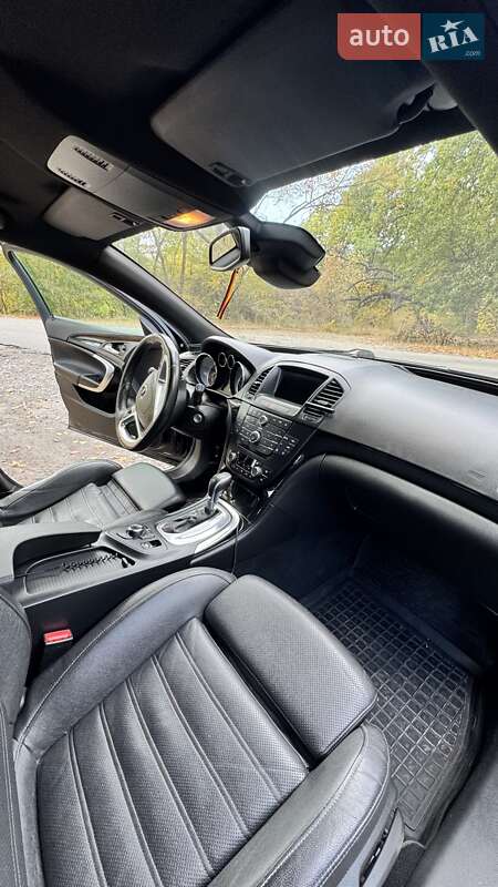 Универсал Opel Insignia 2012 в Новомосковске