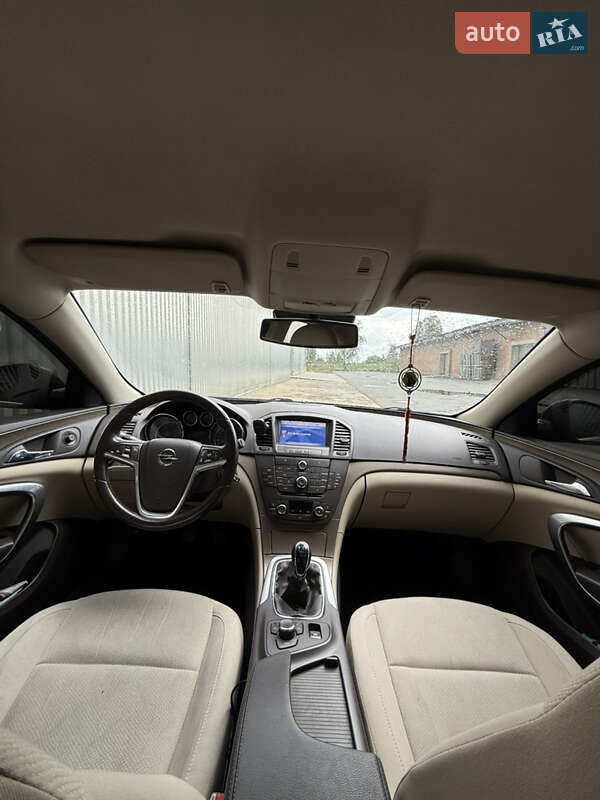 Ліфтбек Opel Insignia 2009 в Києві