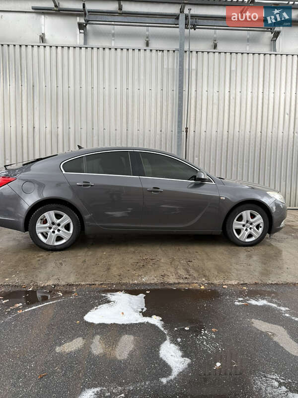 Ліфтбек Opel Insignia 2009 в Києві