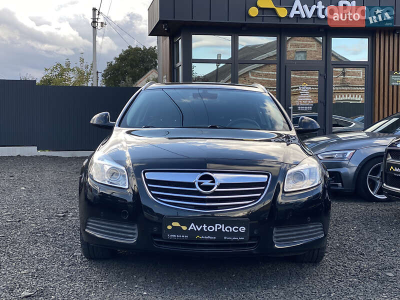 Универсал Opel Insignia 2011 в Луцке